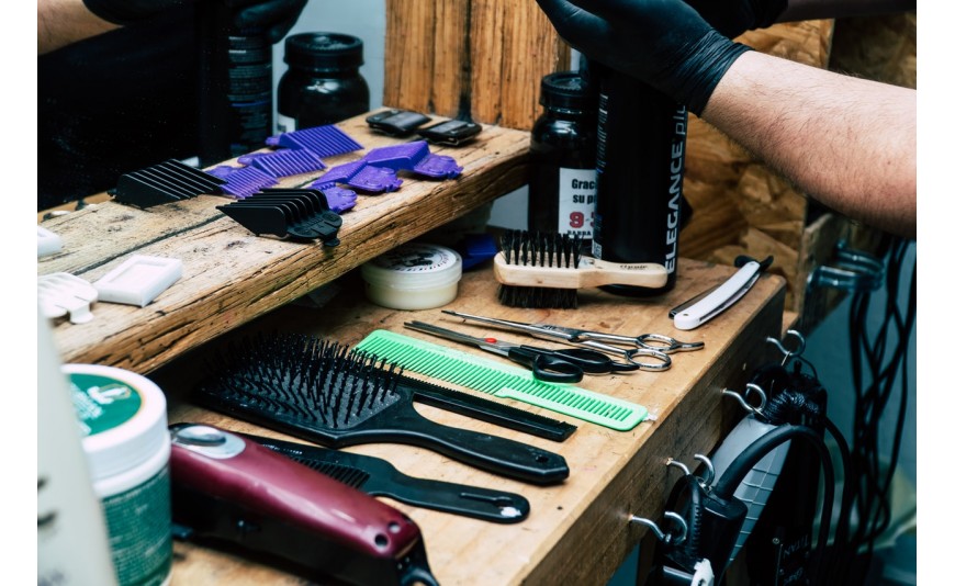 Forniture per parrucchieri: come diventare dei veri professionisti
