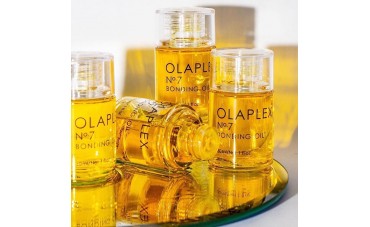 Olaplex, la biochimica applicata ai capelli: un vero prodigio